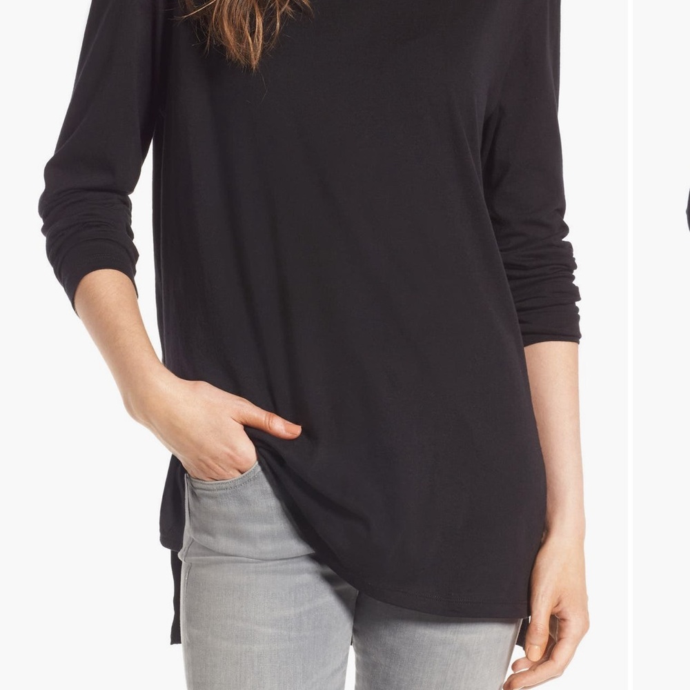BP Size M Black and White Striped Side Slit Tee Nordstrom’s